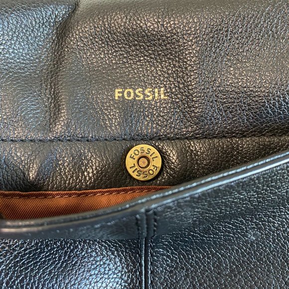 Fossil Black Leather Crossbody Bag Purse Small Adjustable Strap - Picture 11 of 13